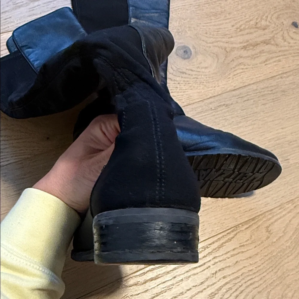 Stuart Weitzman Black Leather Knee stretch Boots 8